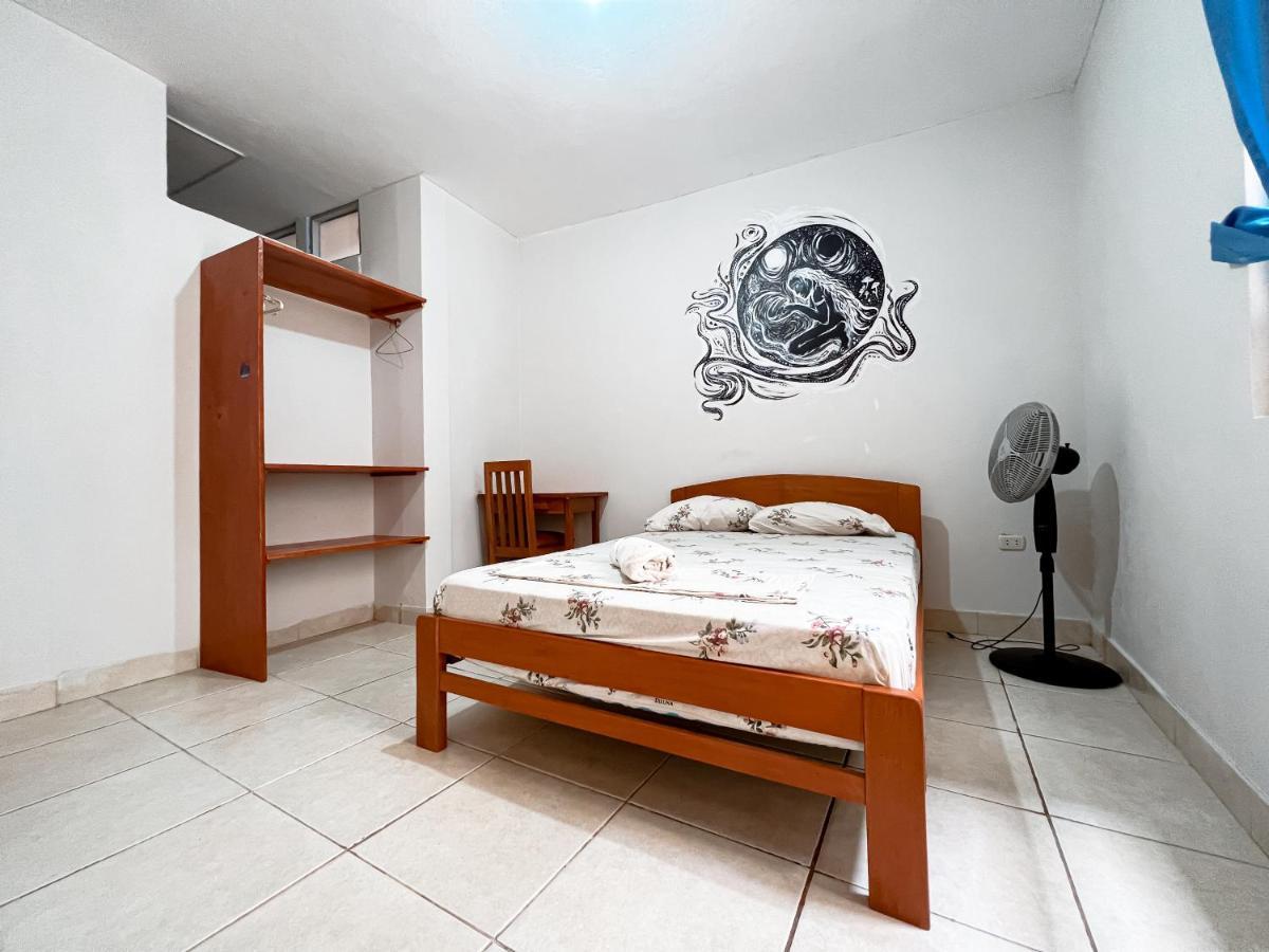 El Mural Backpackers Tarapoto Exterior foto